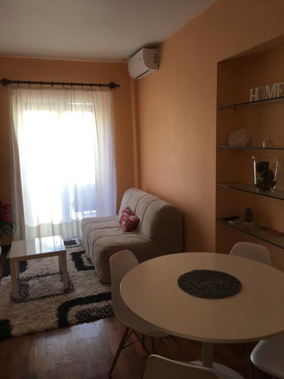 Toledo Suite Неаполь Екстер'єр фото